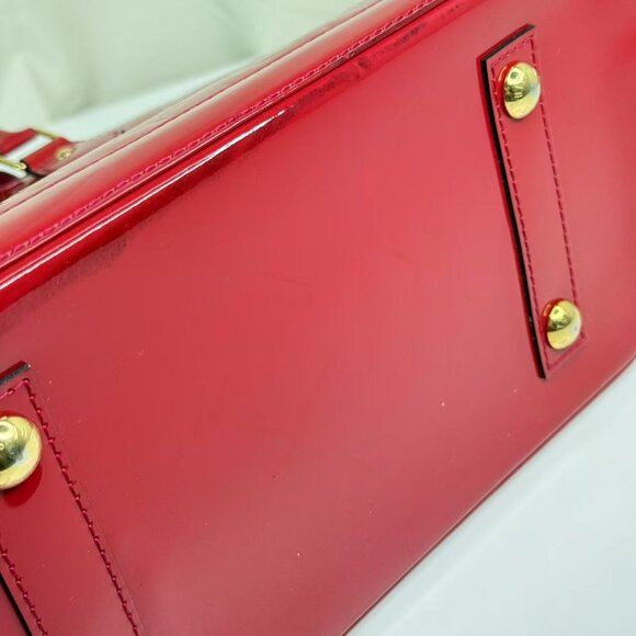 Louis Vuitton Red Alma MM Top Handle Bag Monogram Vernis - Picture 8 of 10